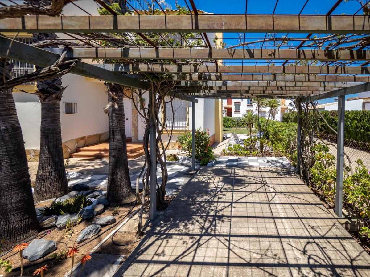 Chalet Sol Y Mar By H Isla Canela Luaran gambar