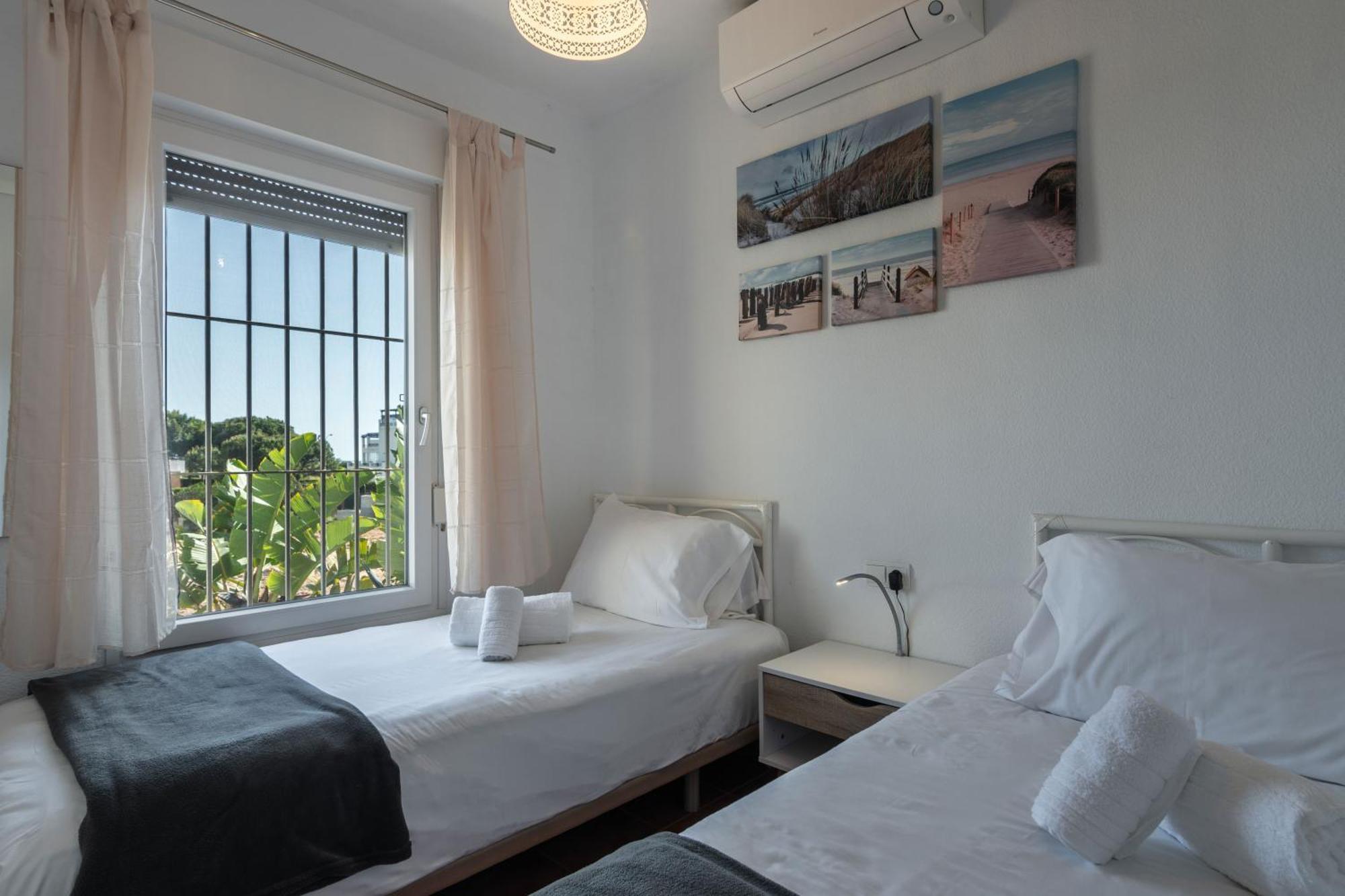 Chalet Sol Y Mar By H Isla Canela Luaran gambar